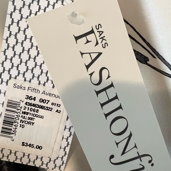 Halston NWT Full Skirt - Picture 2 of 3